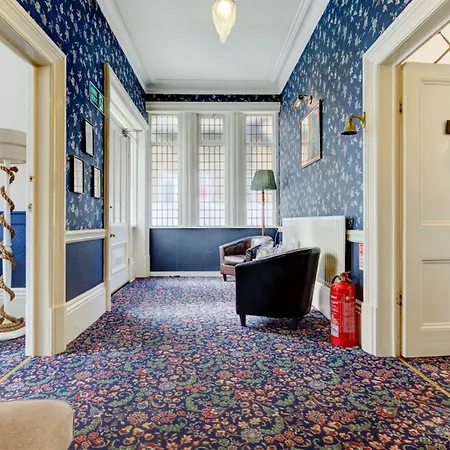 The Cavendish Гостевой дом Скарборо