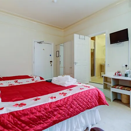 Гостевой дом The Cavendish