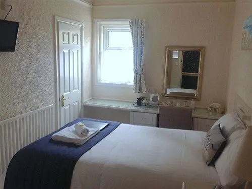 The Cavendish Guest house Scarborough